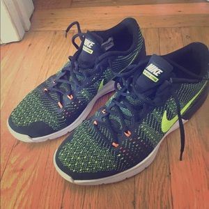 Nike shoes
